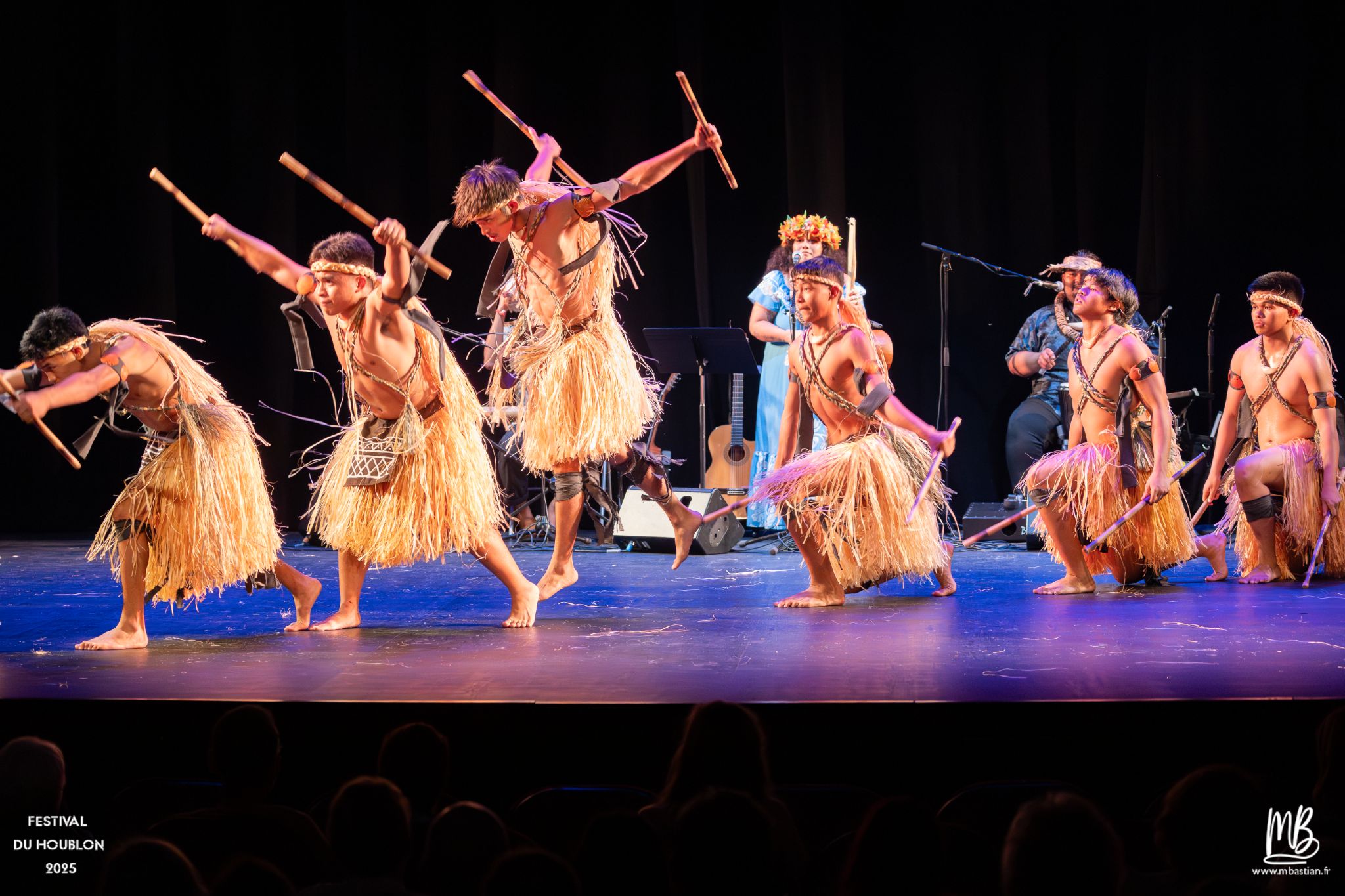 20250820 D'UN MONDE A L'AUTRE (ILE DE GUAM) MB 97